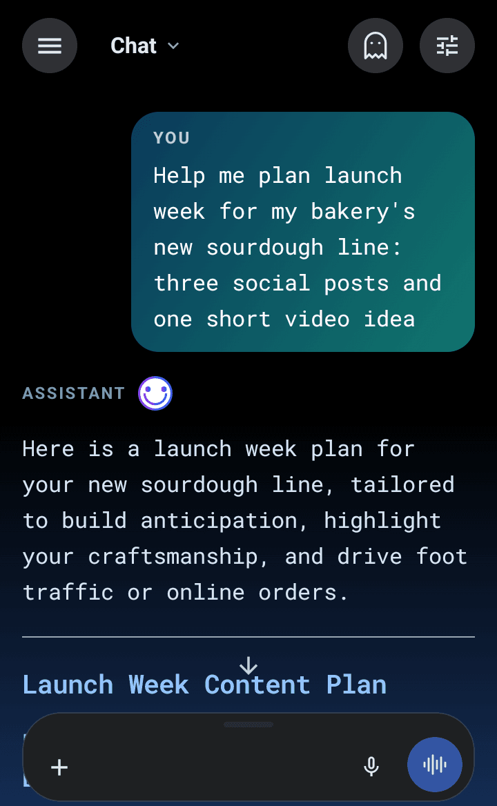 SmileToAI app: a chat planning a video