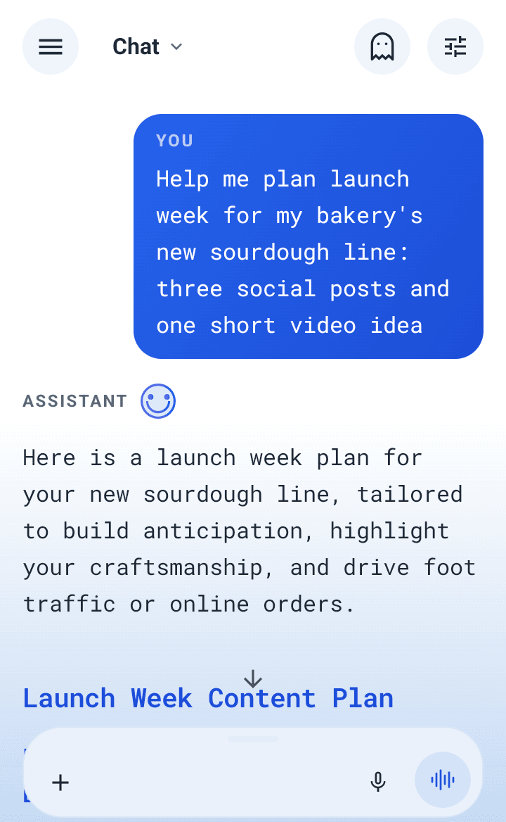 SmileToAI app: a chat planning a video