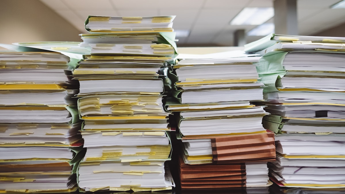 How to Summarize Long Documents with AI
